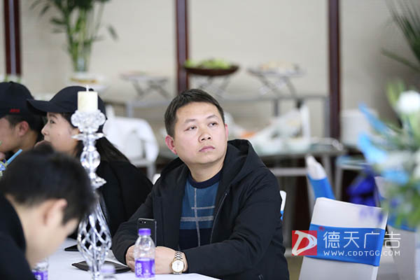 常德市德天廣告有限公司,品牌設(shè)計(jì),活動策劃,影視攝制,廣告設(shè)備租賃,媒體廣告推廣,